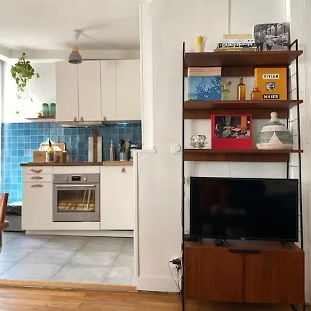 Apartment Le Bonheur Aux Buttes Chaumont Paris