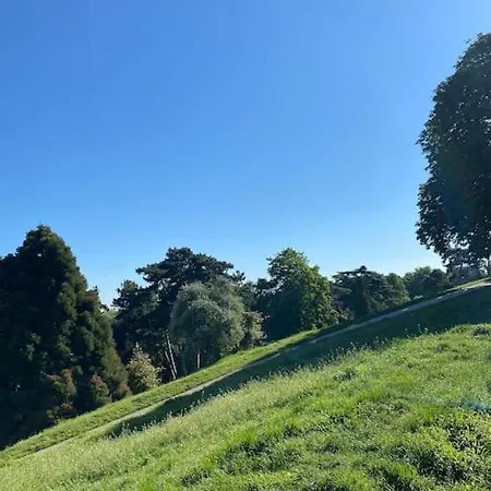 Apartment Le Bonheur Aux Buttes Chaumont *